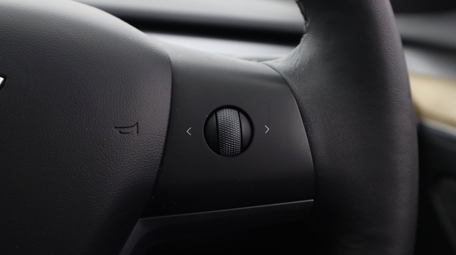 Used Tesla Model 3 2021 for sale - 77508714: Photo 24