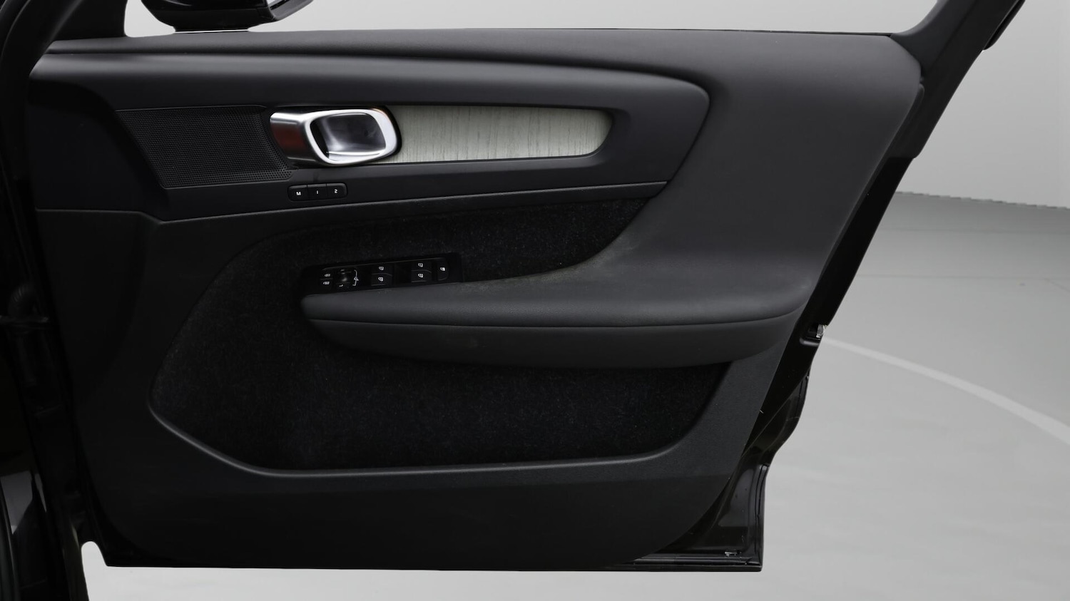 Used Volvo XC40 2021 for sale - 76472541: Photo 16