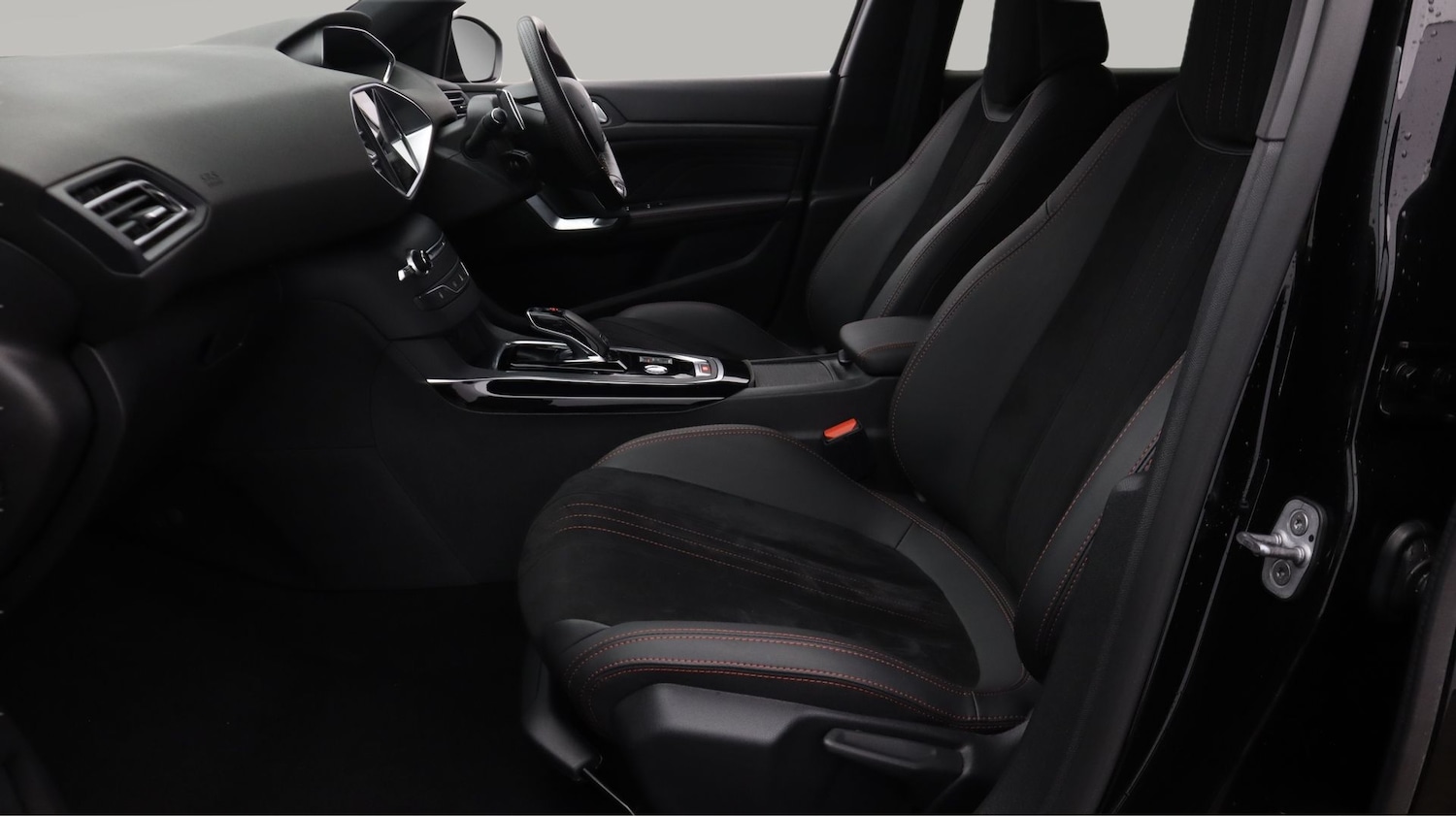 Used Peugeot 308 2021 for sale - 77288929: Photo 14