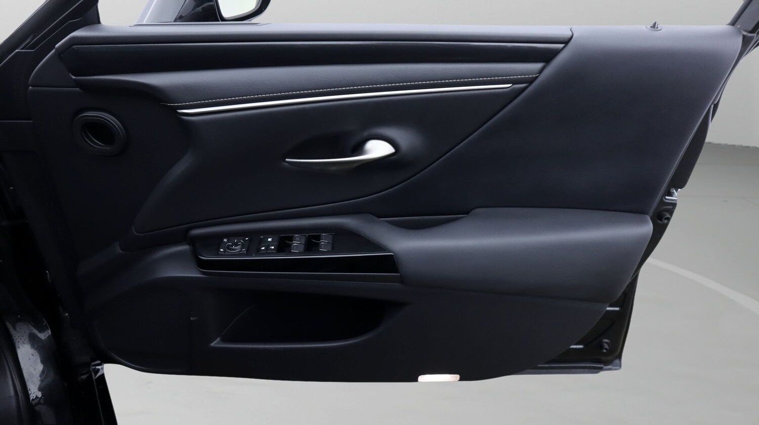 Used Lexus ES 2023 for sale - 77610203: Photo 15