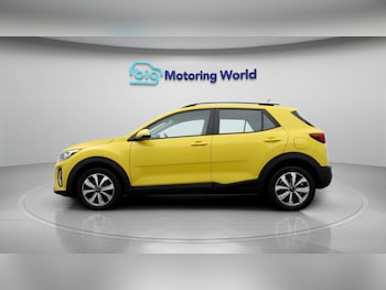 Used Kia Stonic 2023 for sale - 77747627: Photo