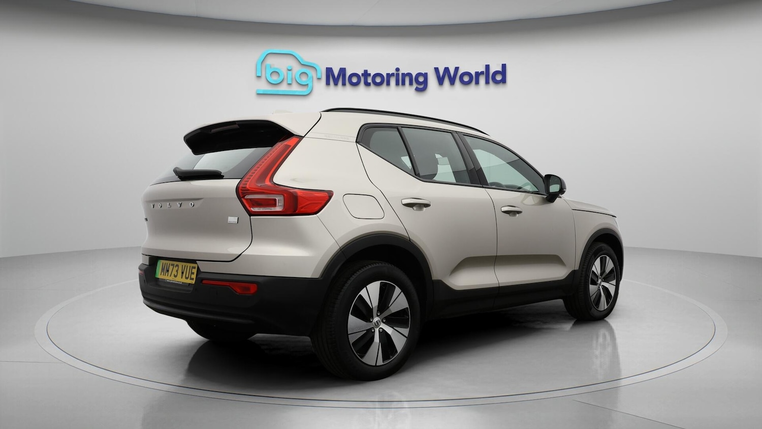 Used Volvo XC40 2023 for sale - 76336088: Photo 8