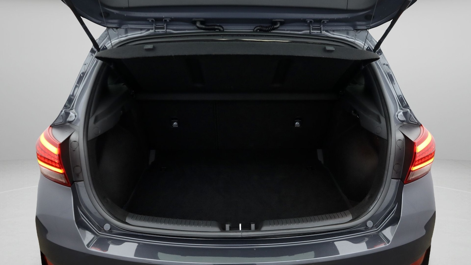 Used Hyundai i30 2023 for sale - 77734895: Photo 17