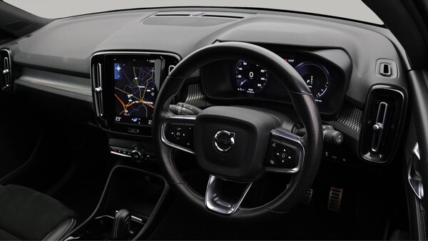 Used Volvo XC40 2021 for sale - 76246864: Photo 10