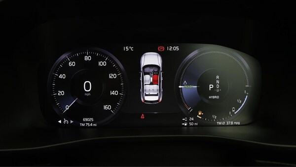 Used Volvo XC40 2021 for sale - 76246864: Photo 11