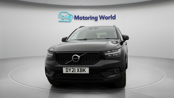 Used Volvo XC40 2021 for sale - 76246864: Photo 3