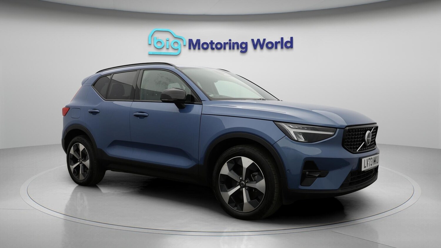 Used Volvo XC40 2023 for sale - 76190006: Photo 2