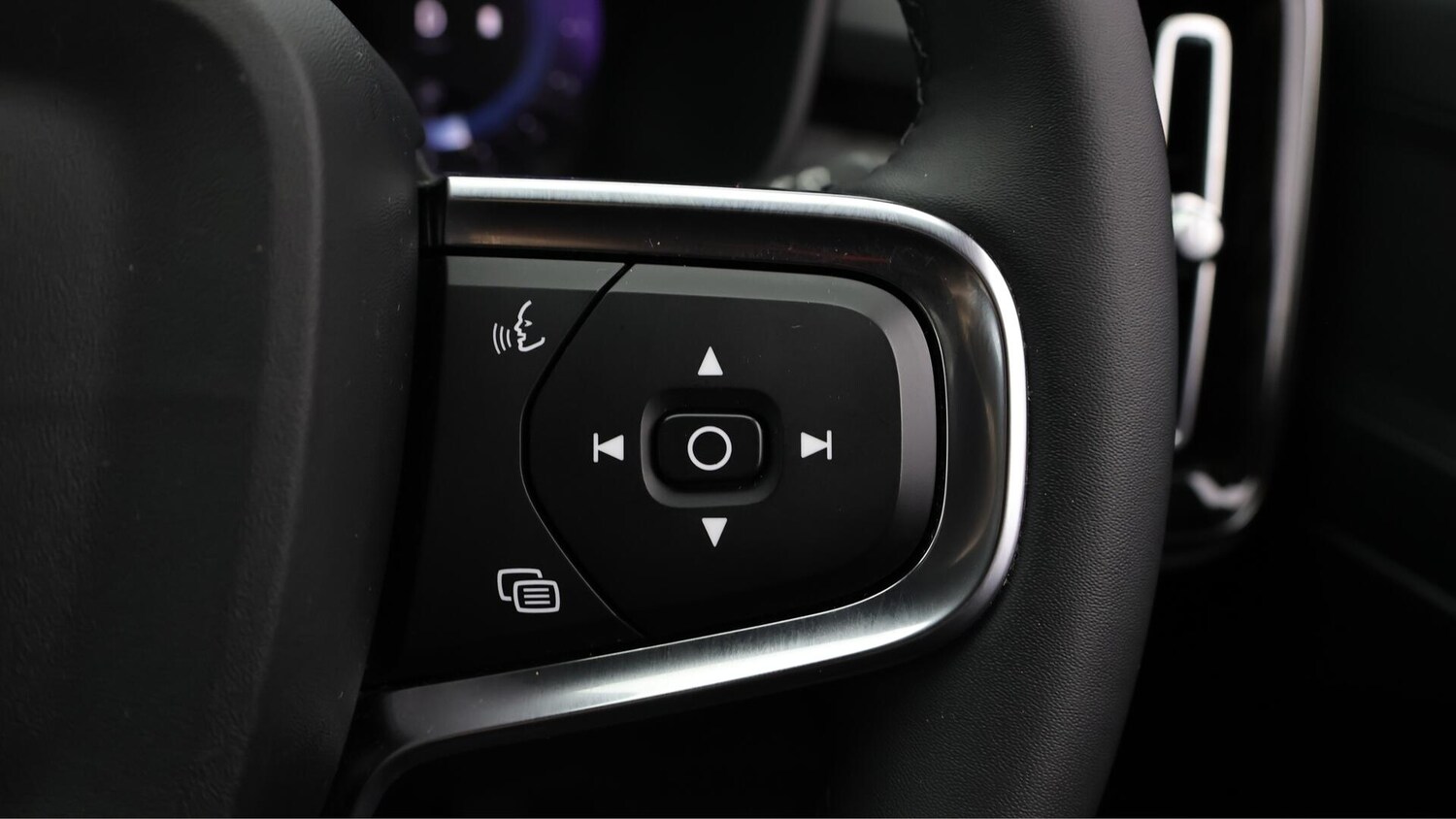 Used Volvo XC40 2023 for sale - 76190006: Photo 26