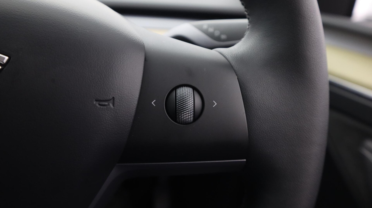 Used Tesla Model Y 2023 for sale - 76781492: Photo 25