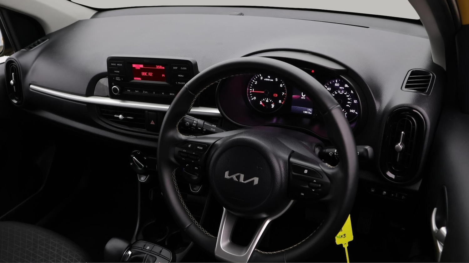 Used Kia Picanto 2023 for sale - 76226232: Photo 10