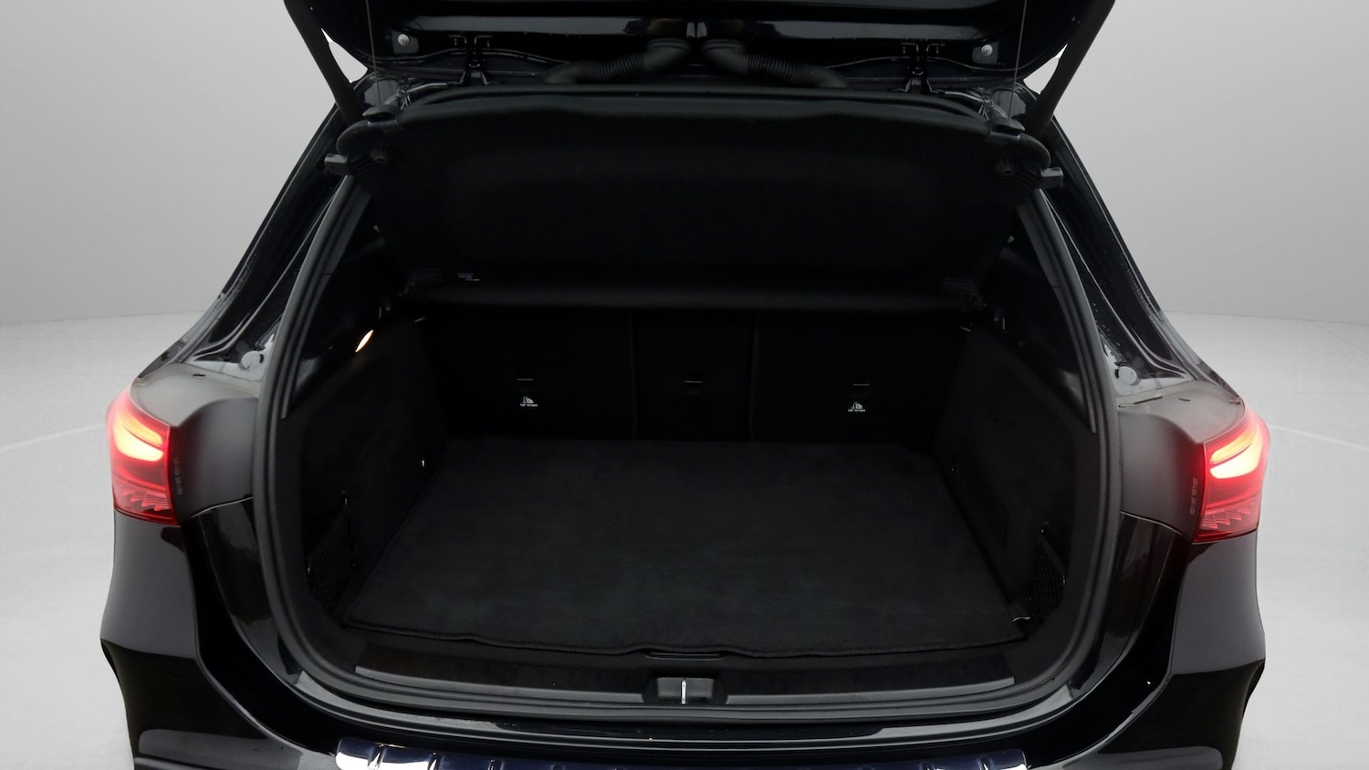 Used Mercedes-Benz GLA 2024 for sale - 77385600: Photo 17