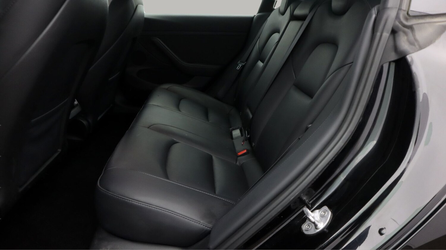 Used Tesla Model 3 2021 for sale - 77689484: Photo 16