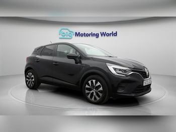 Used Renault Captur 2023 for sale - 75623659: Photo