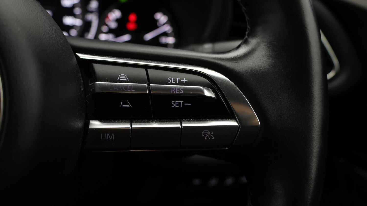 Used Mazda CX-30 2023 for sale - 76153009: Photo 26