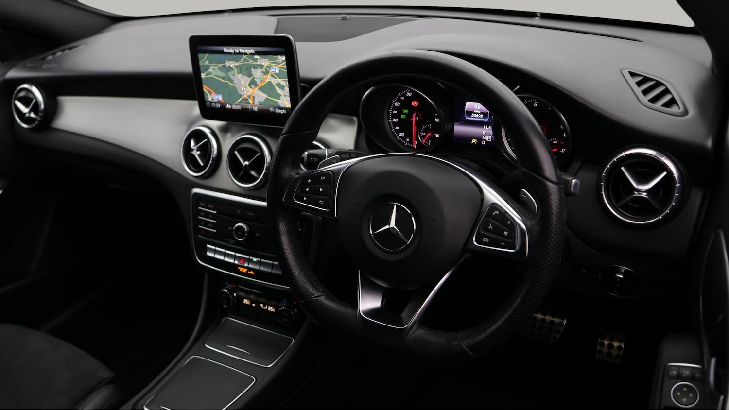 Used Mercedes-Benz CLA 2019 for sale - 76432308: Photo 10