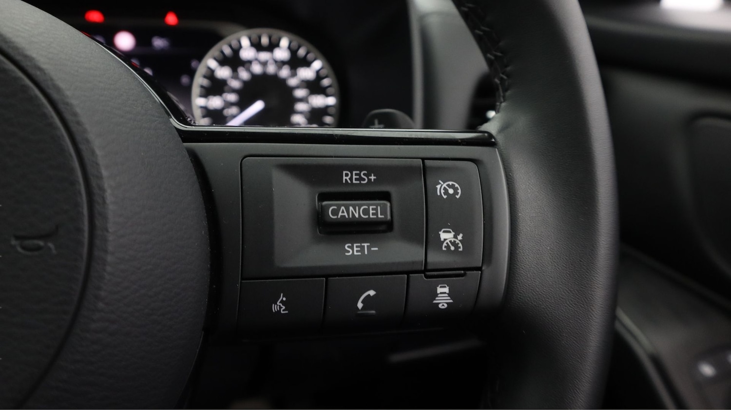 Used Nissan Qashqai 2024 for sale - 77304072: Photo 23