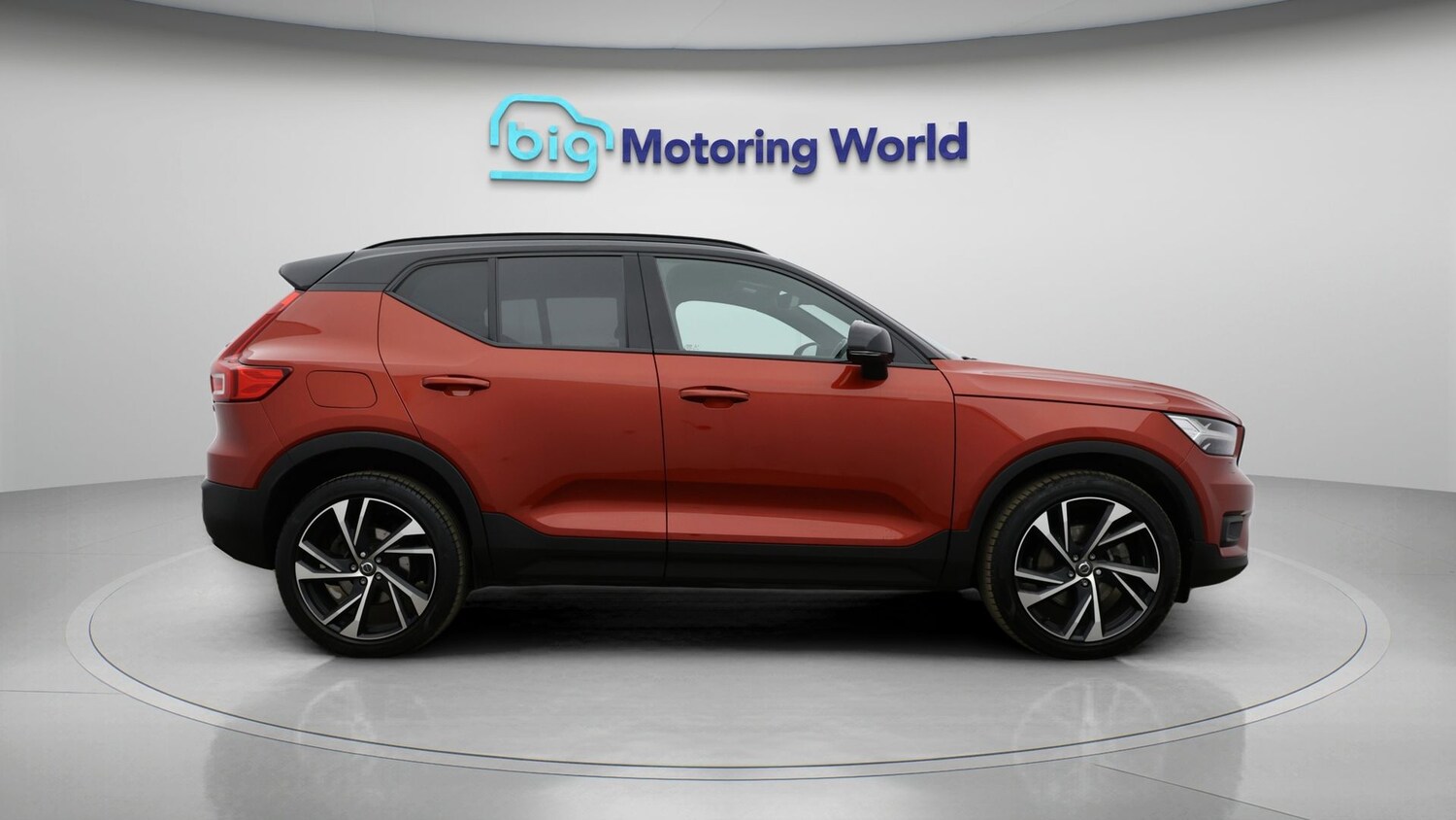 Used Volvo XC40 for sale - 77846610: Photo 8