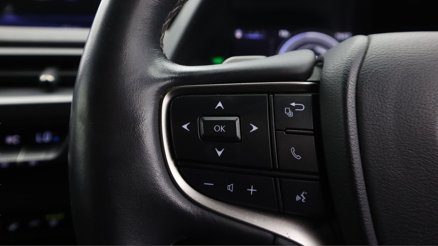 Used Lexus UX 2022 for sale - 77746125: Photo 22