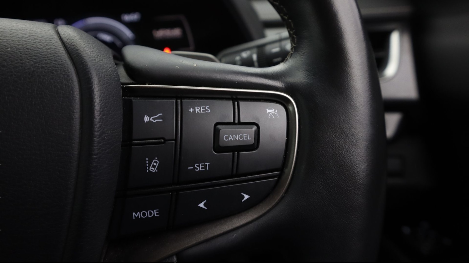 Used Lexus UX 2022 for sale - 77746125: Photo 23