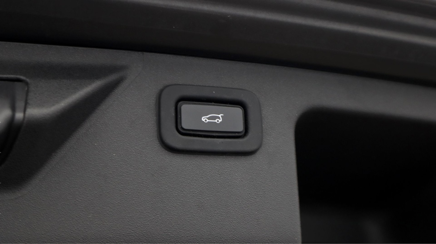 Used Land Rover Discovery Sport 2022 for sale - 78186243: Photo 21