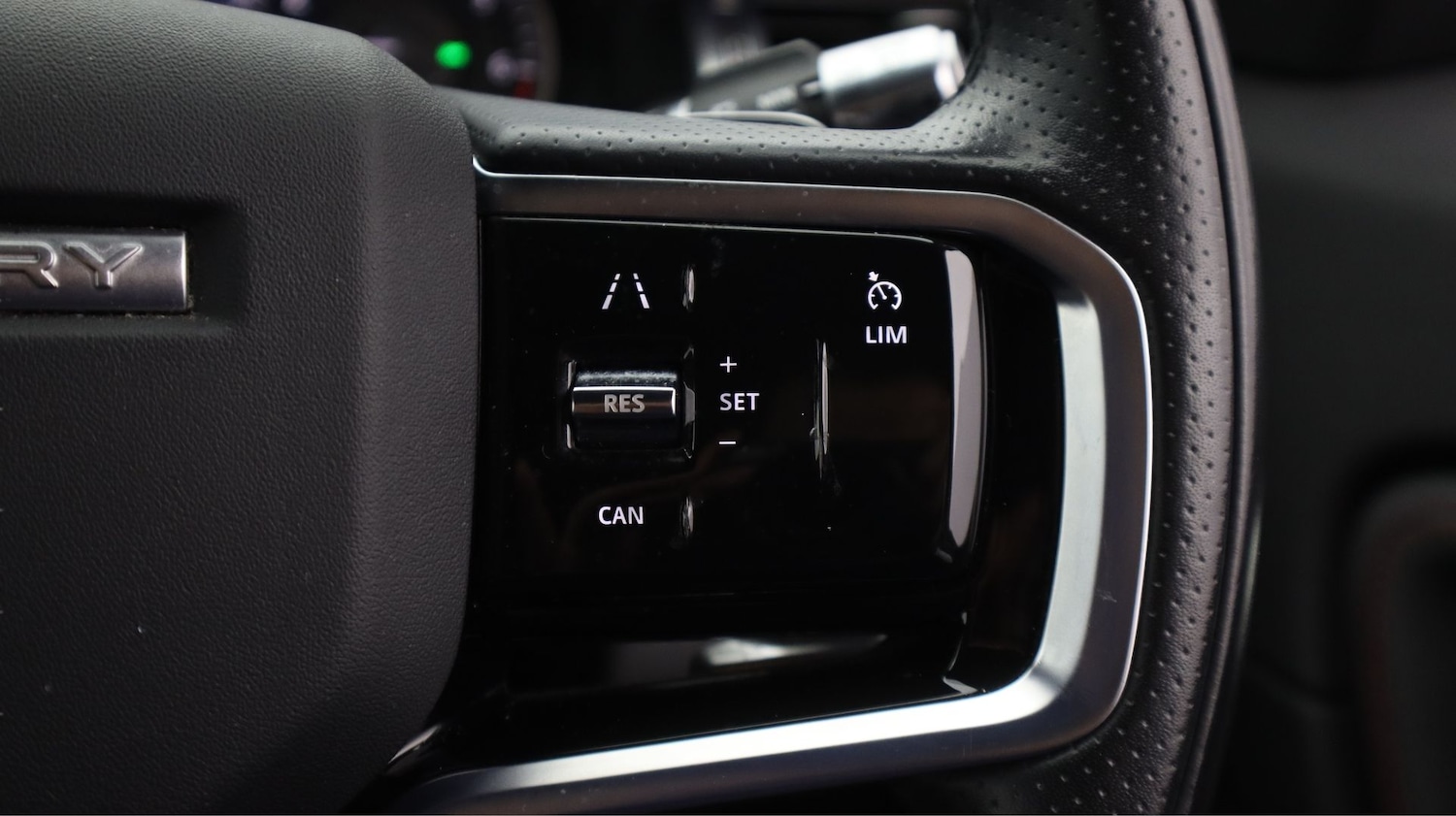 Used Land Rover Discovery Sport 2022 for sale - 78186243: Photo 25