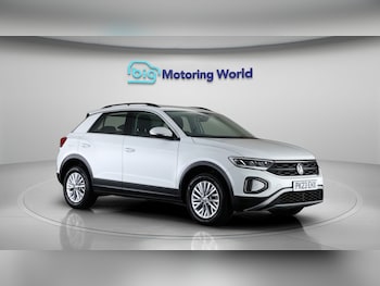 Used Volkswagen T-Roc 2023 for sale - 78269989: Photo