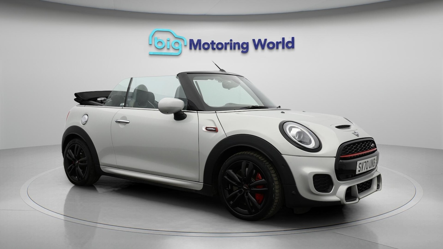Used MINI Convertible 2020 for sale - 76742519: Photo 2