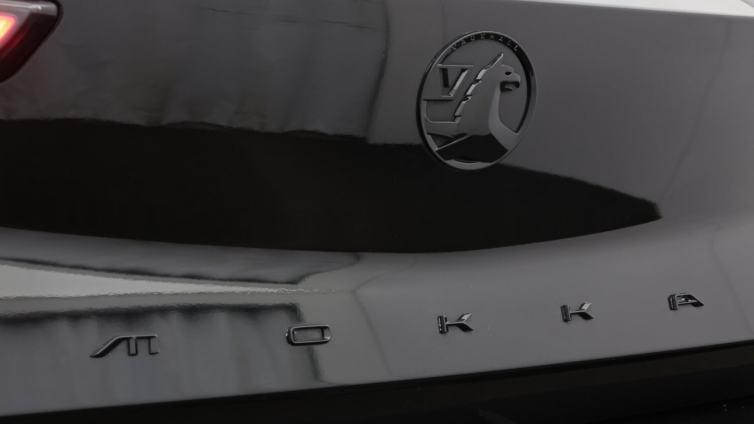Vehicle 33