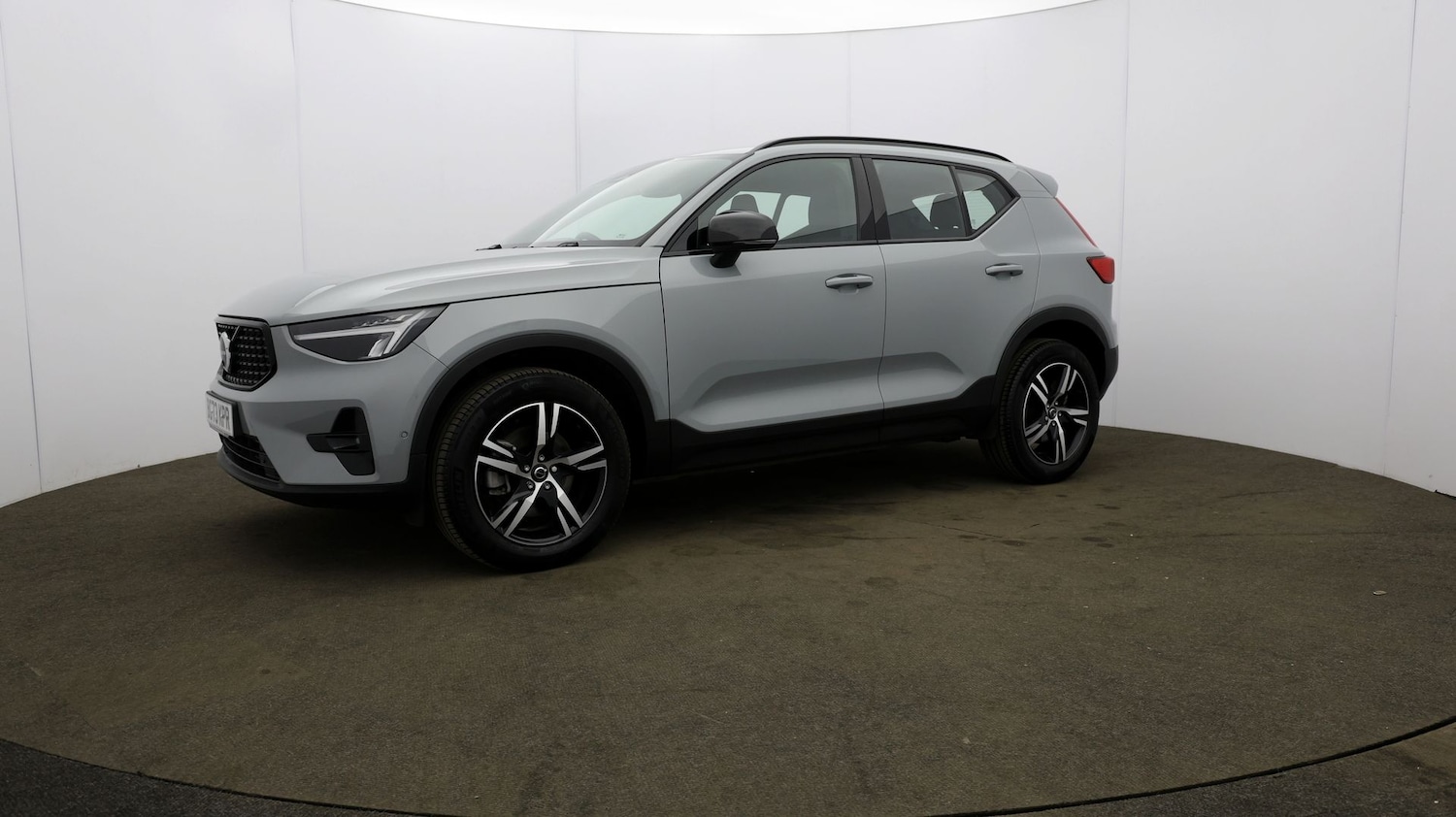 Used Volvo XC40 2023 for sale - 76809514: Photo 32