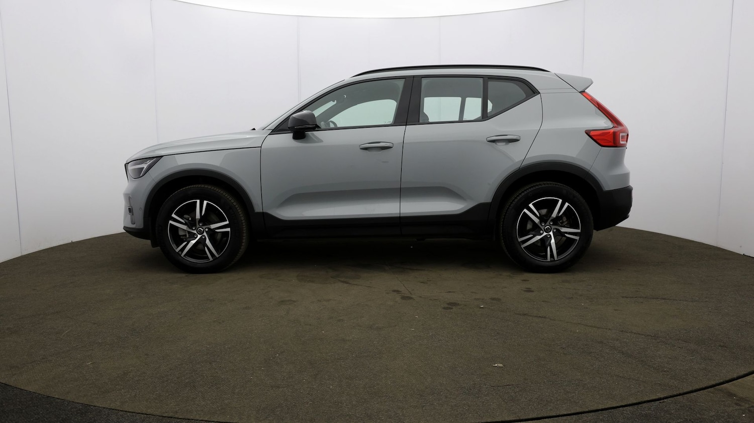 Used Volvo XC40 2023 for sale - 76809514: Photo 49