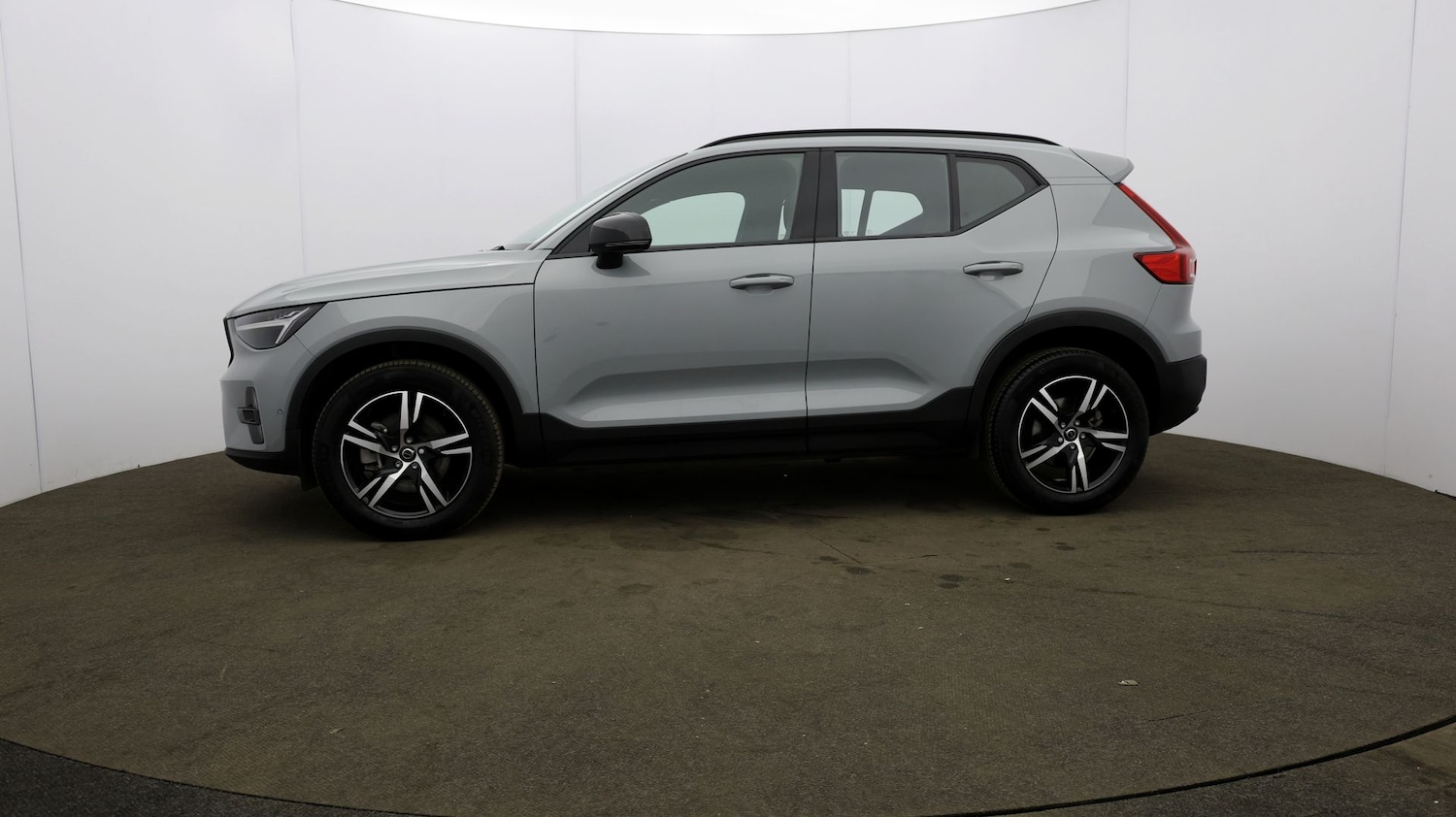 Used Volvo XC40 2023 for sale - 76809514: Photo 50