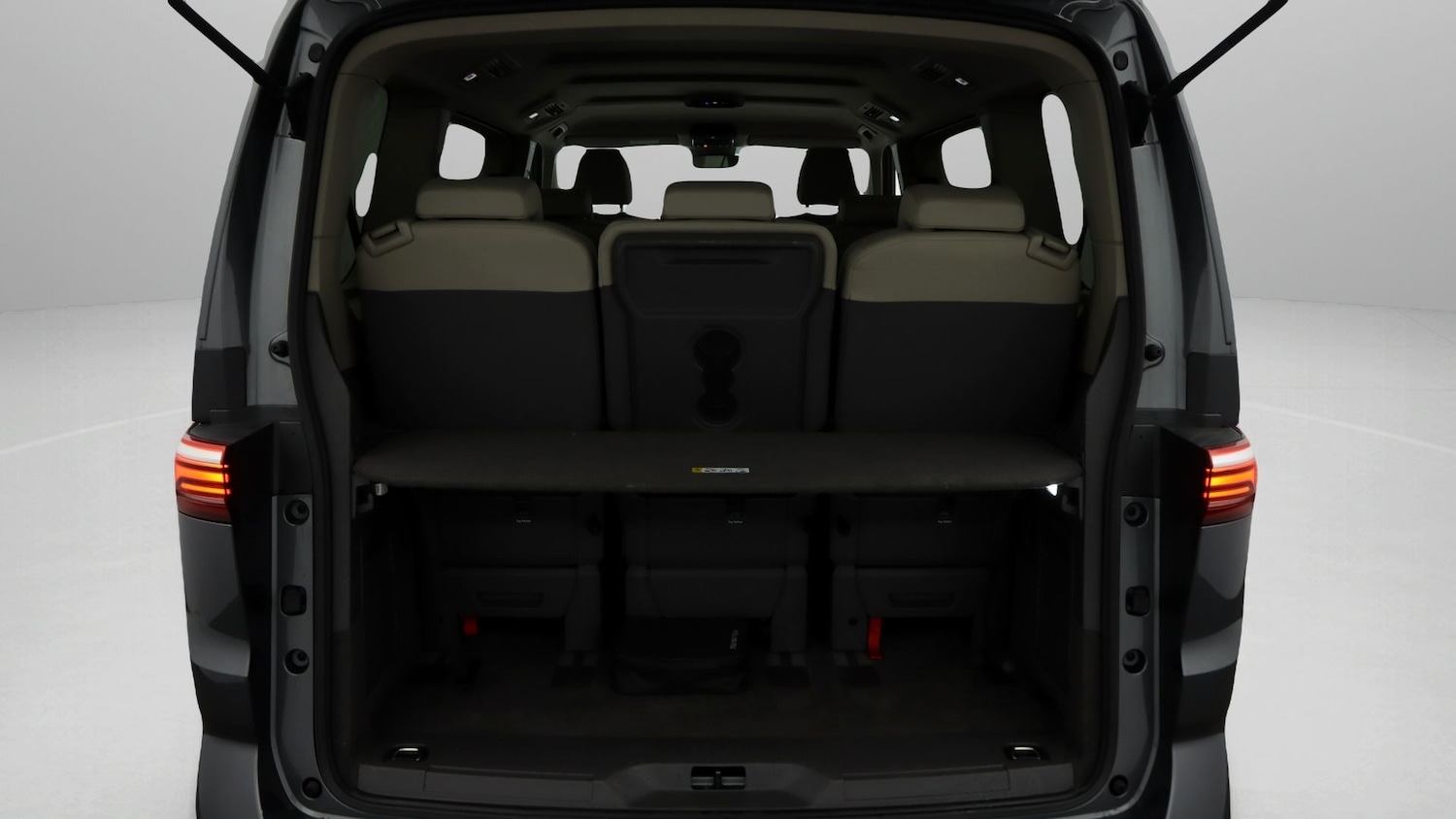 Used Volkswagen Multivan for sale - 77497691: Photo 21