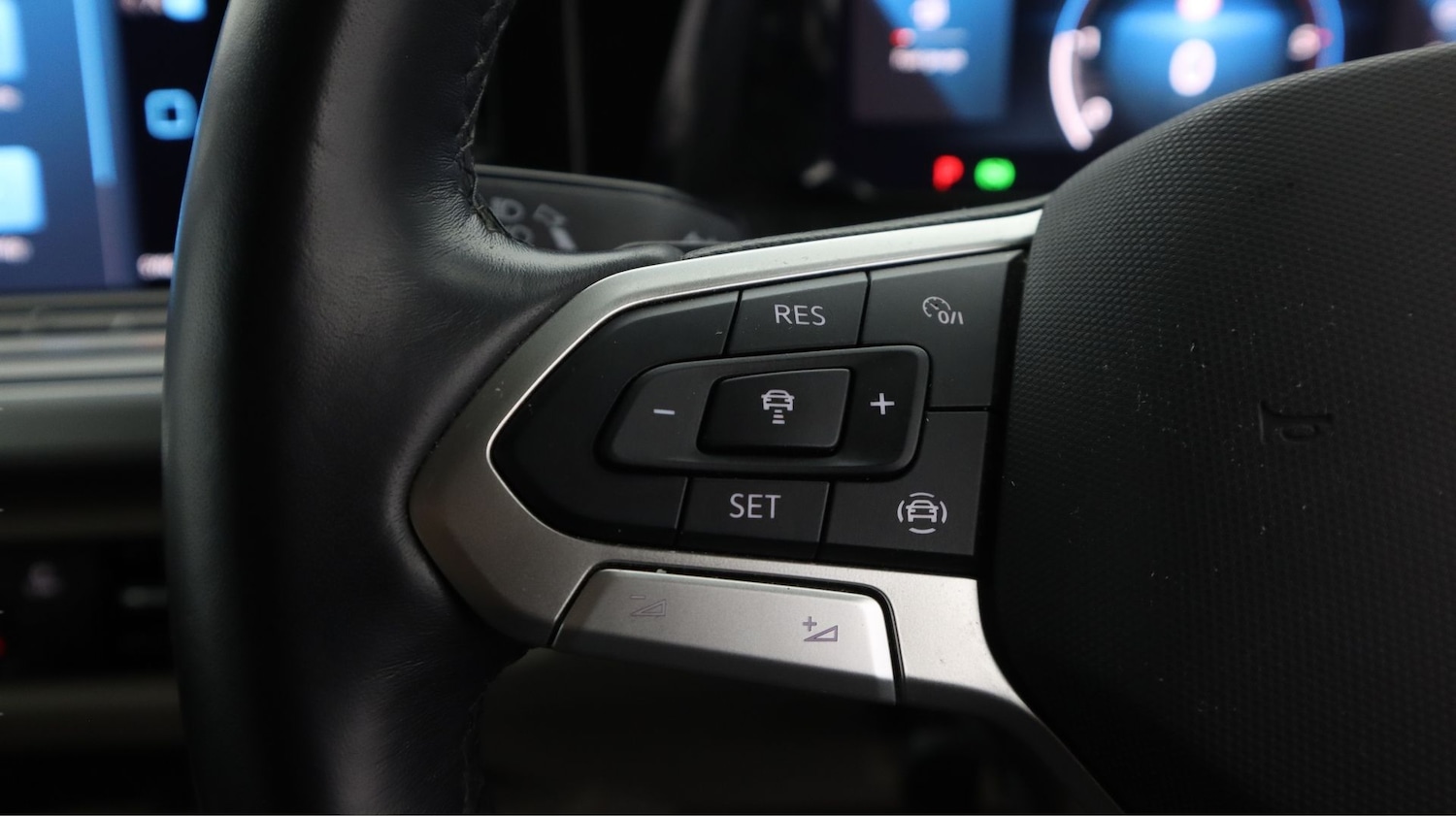 Used Volkswagen Multivan for sale - 77497691: Photo 22