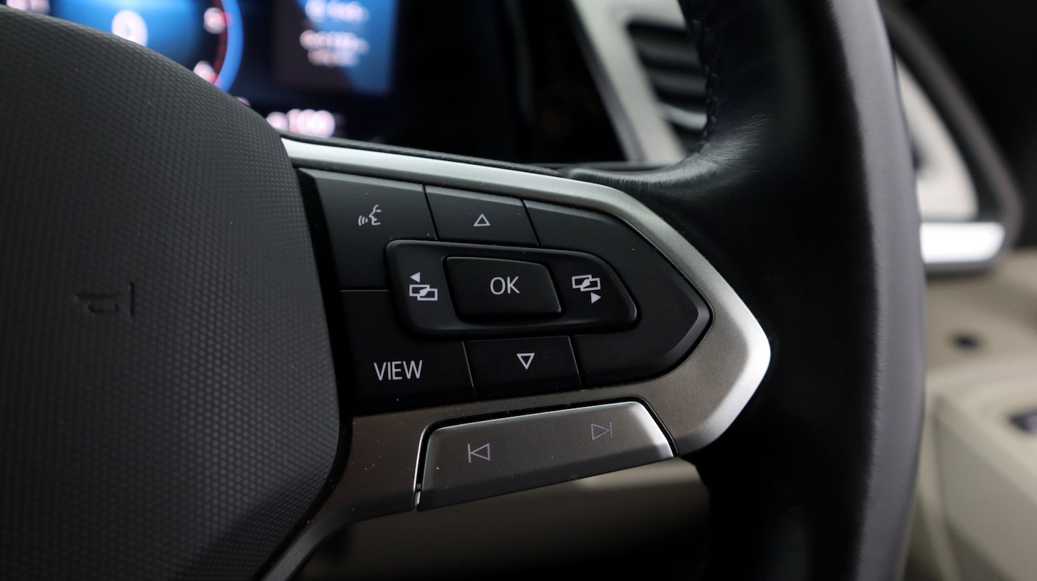 Used Volkswagen Multivan for sale - 77497691: Photo 26