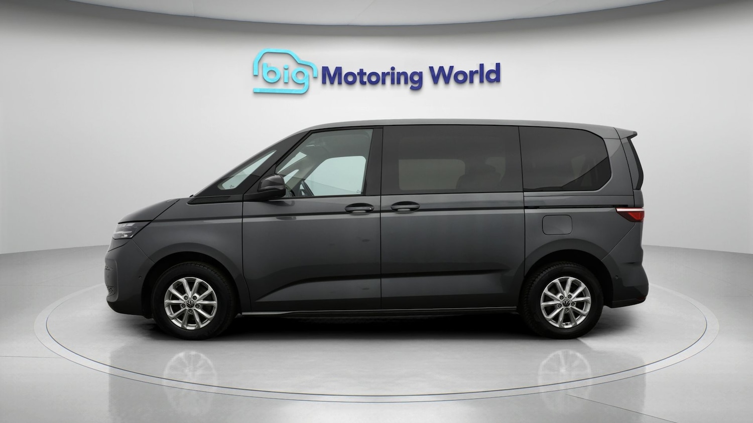 Used Volkswagen Multivan for sale - 77497691: Photo 4