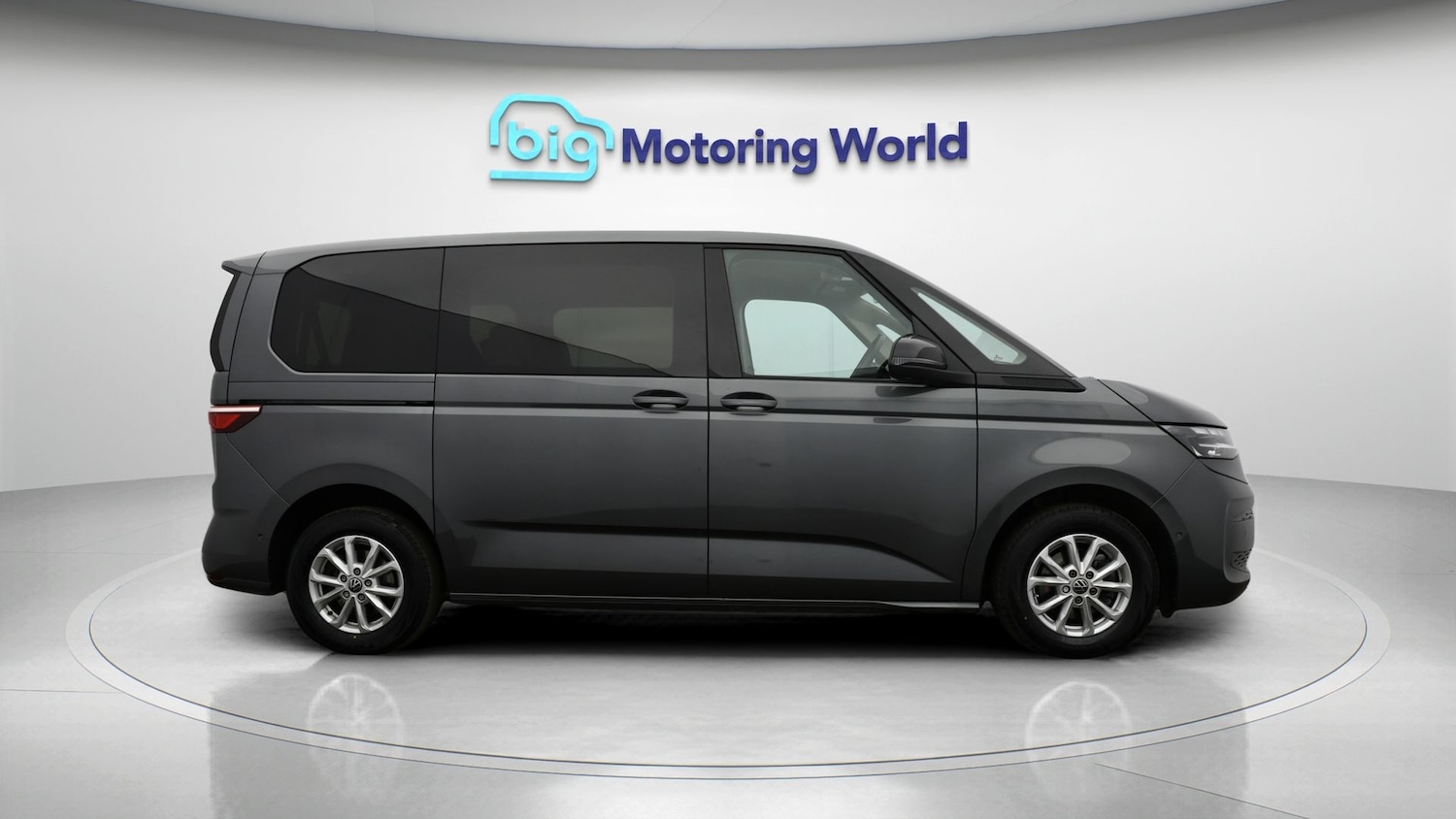 Used Volkswagen Multivan for sale - 77497691: Photo 8