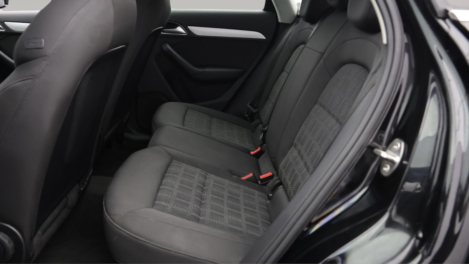 Used Audi Q3 2018 for sale - 76371357: Photo 17