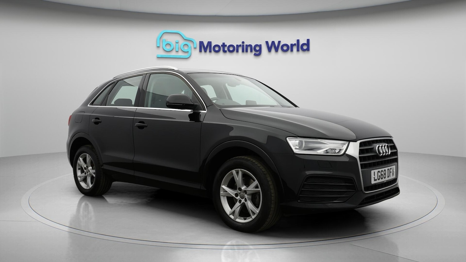 Used Audi Q3 2018 for sale - 76371357: Photo 2