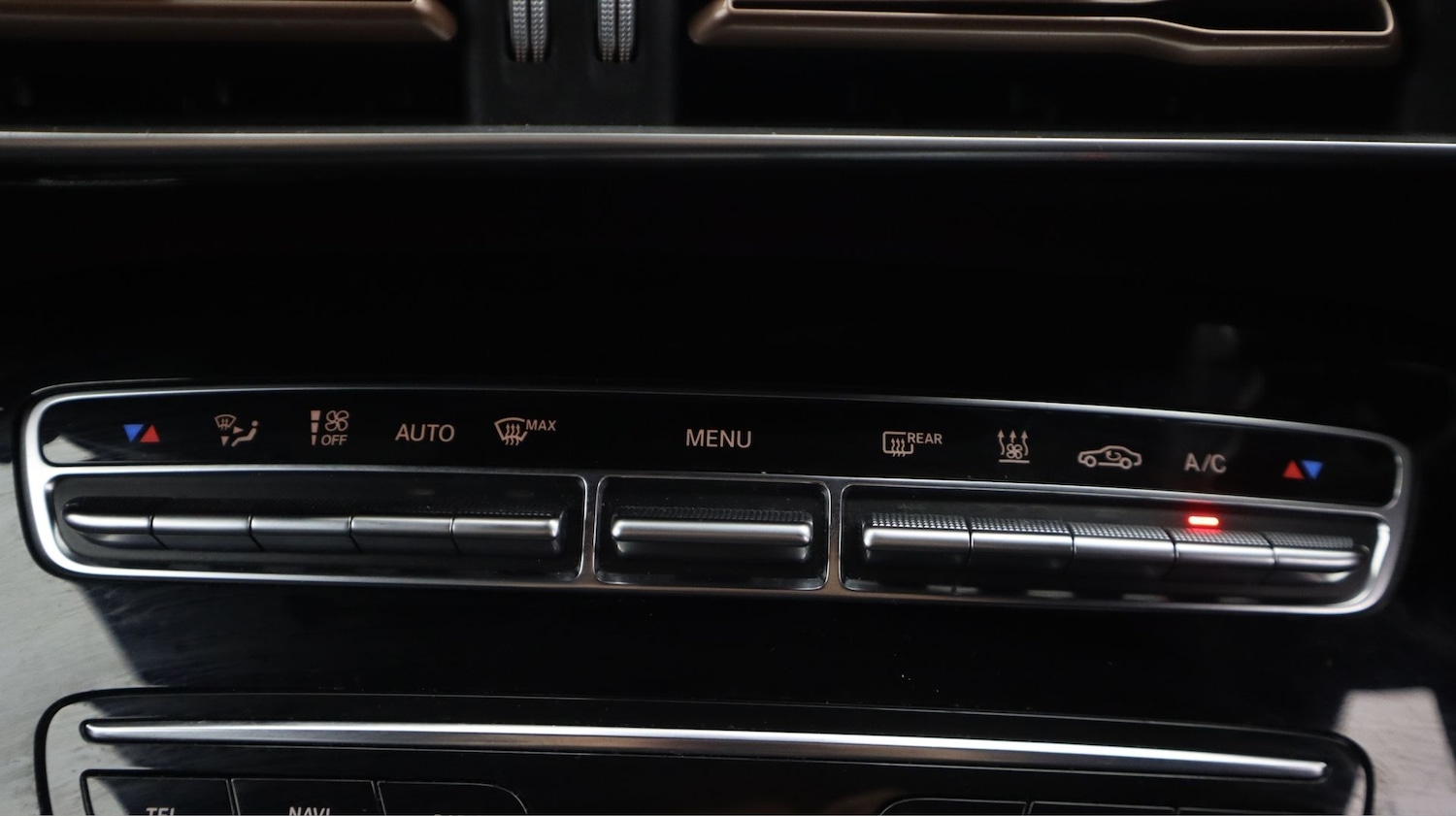 Used Mercedes-Benz EQC 2021 for sale - 77854921: Photo 12