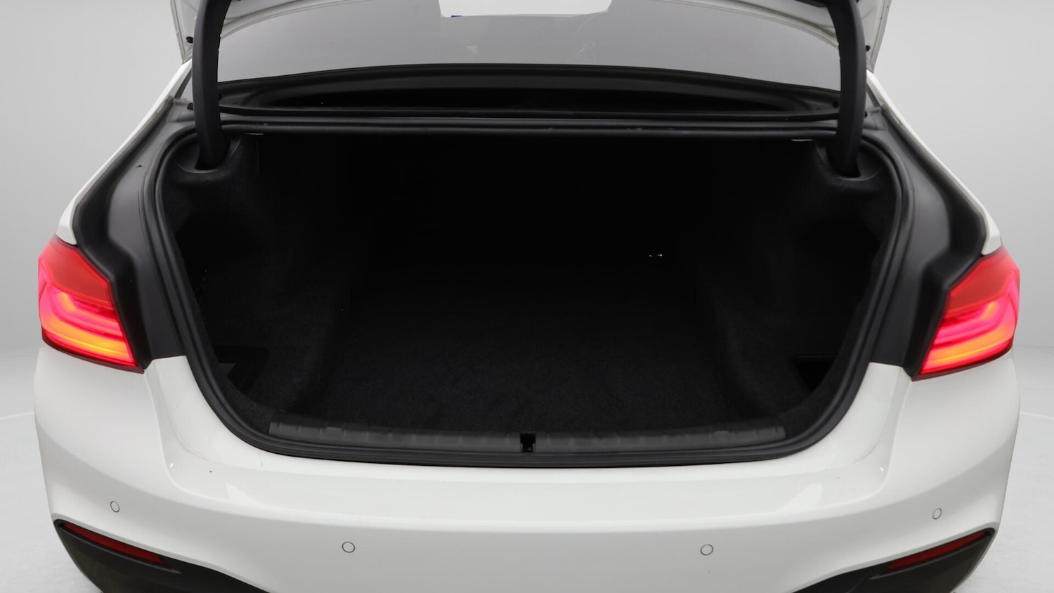 Used BMW 5 Series 2019 for sale - 76072443: Photo 18