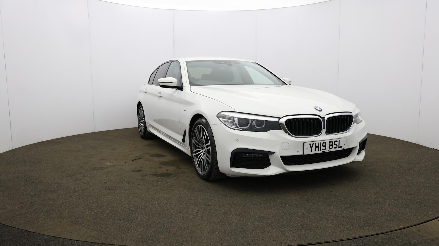 Used BMW 5 Series 2019 for sale - 76072443: Photo 50