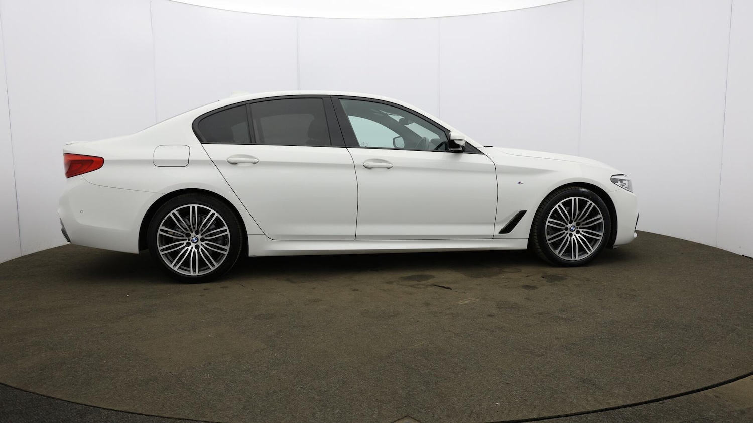 Used BMW 5 Series 2019 for sale - 76072443: Photo 58