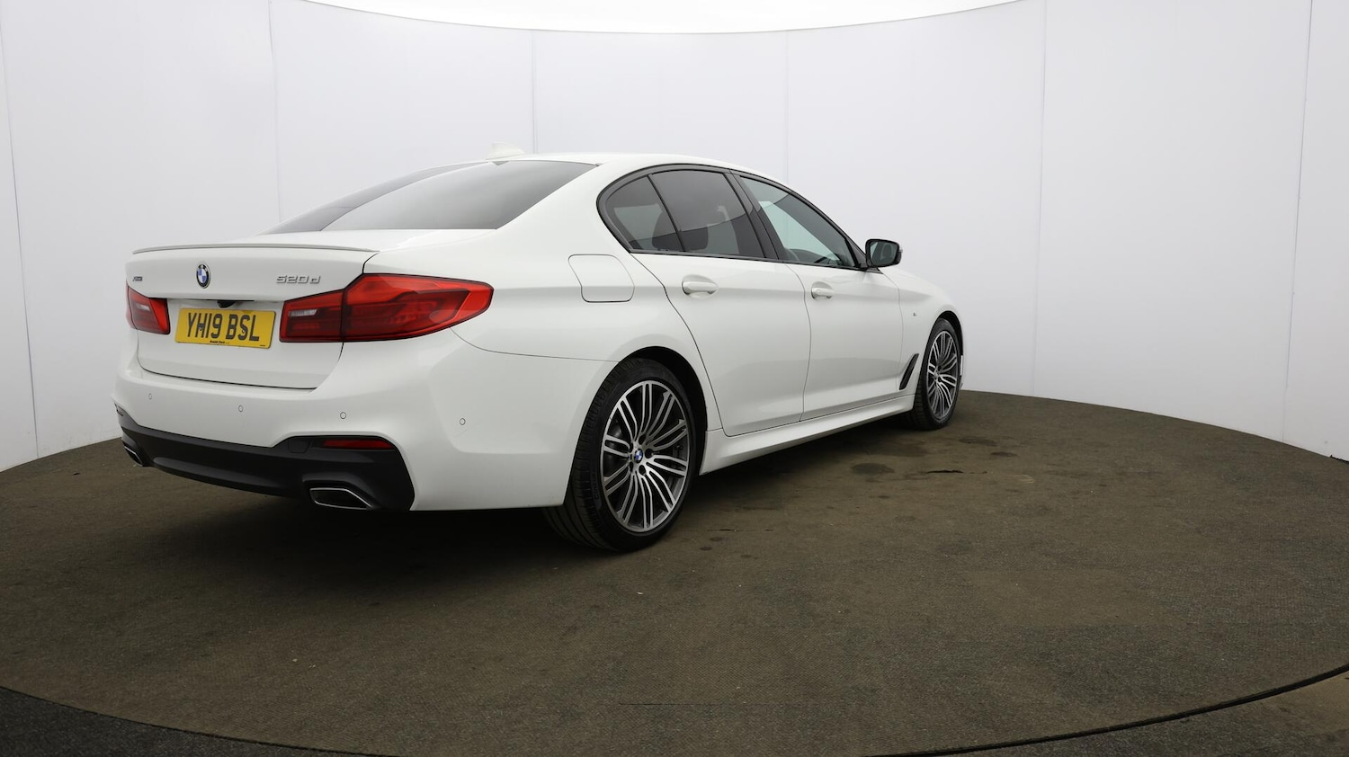 Used BMW 5 Series 2019 for sale - 76072443: Photo 64