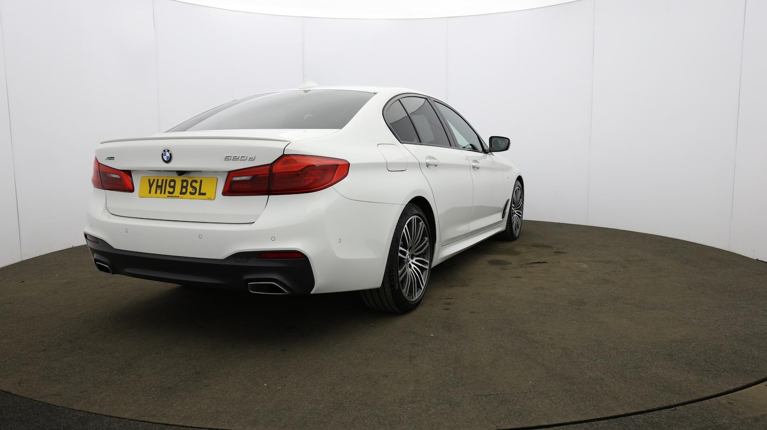 Used BMW 5 Series 2019 for sale - 76072443: Photo 65