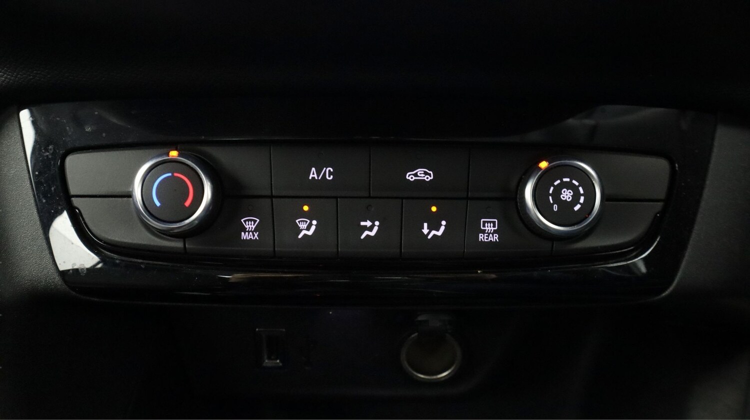 Used Vauxhall Corsa 2023 for sale - 77968865: Photo 12