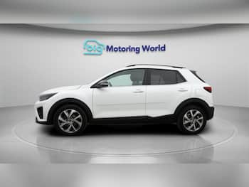 Used Kia Stonic 2024 for sale - 79652747: Photo
