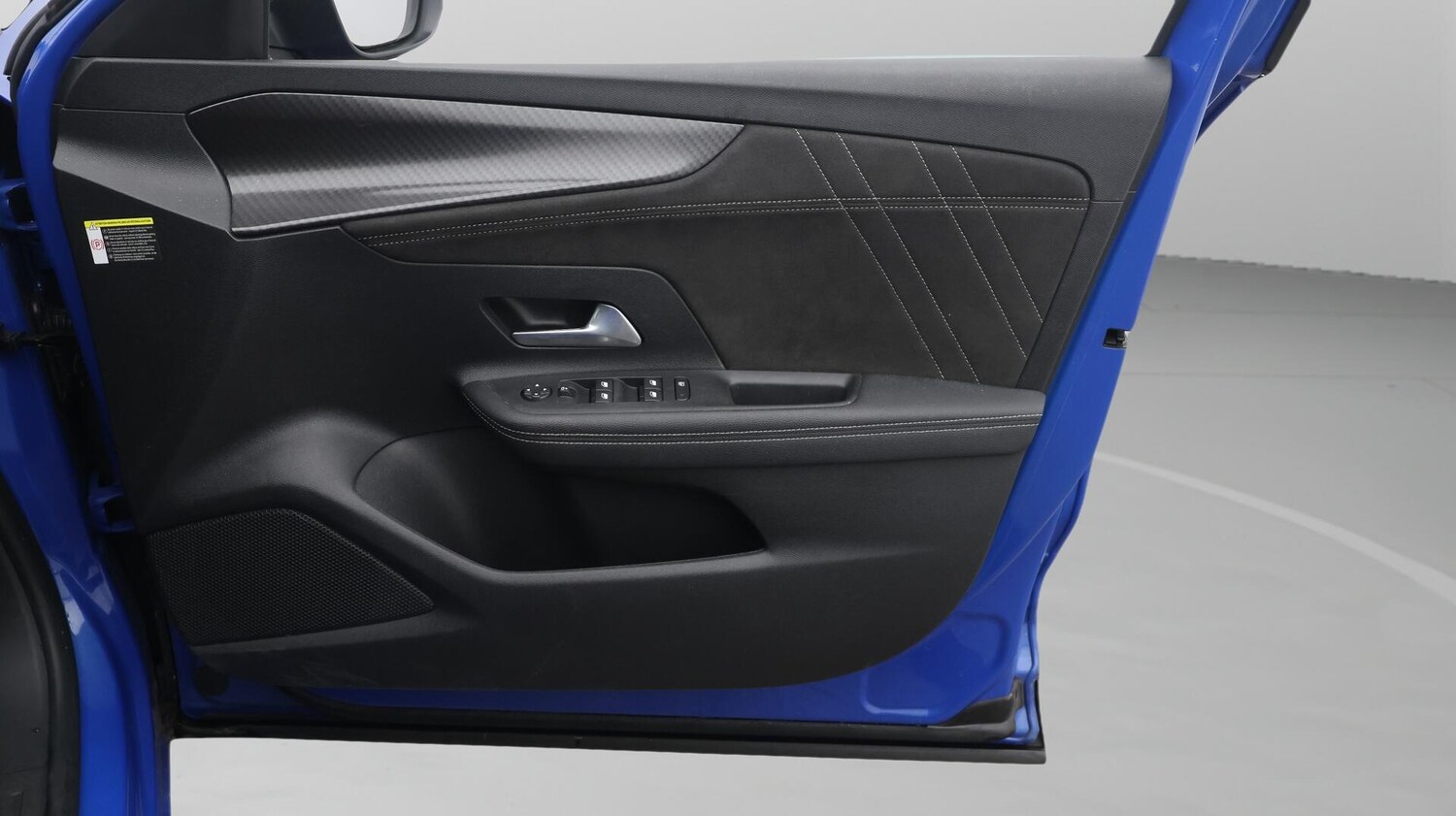 Used Vauxhall Mokka Electric 2022 for sale - 76633708: Photo 16