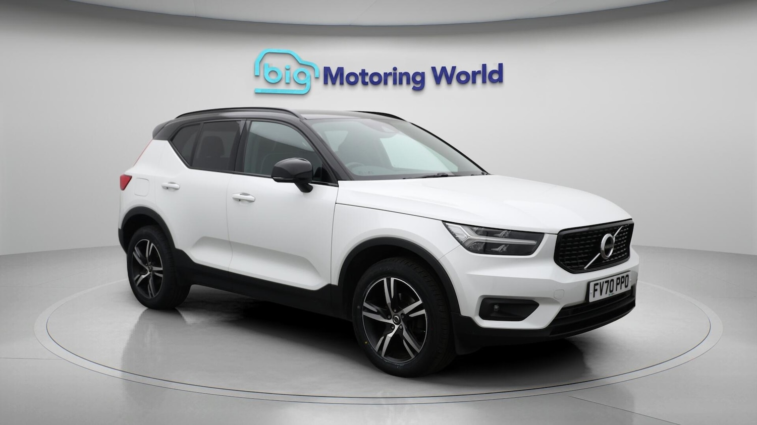 Used Volvo XC40 2020 for sale - 76269597: Photo 2