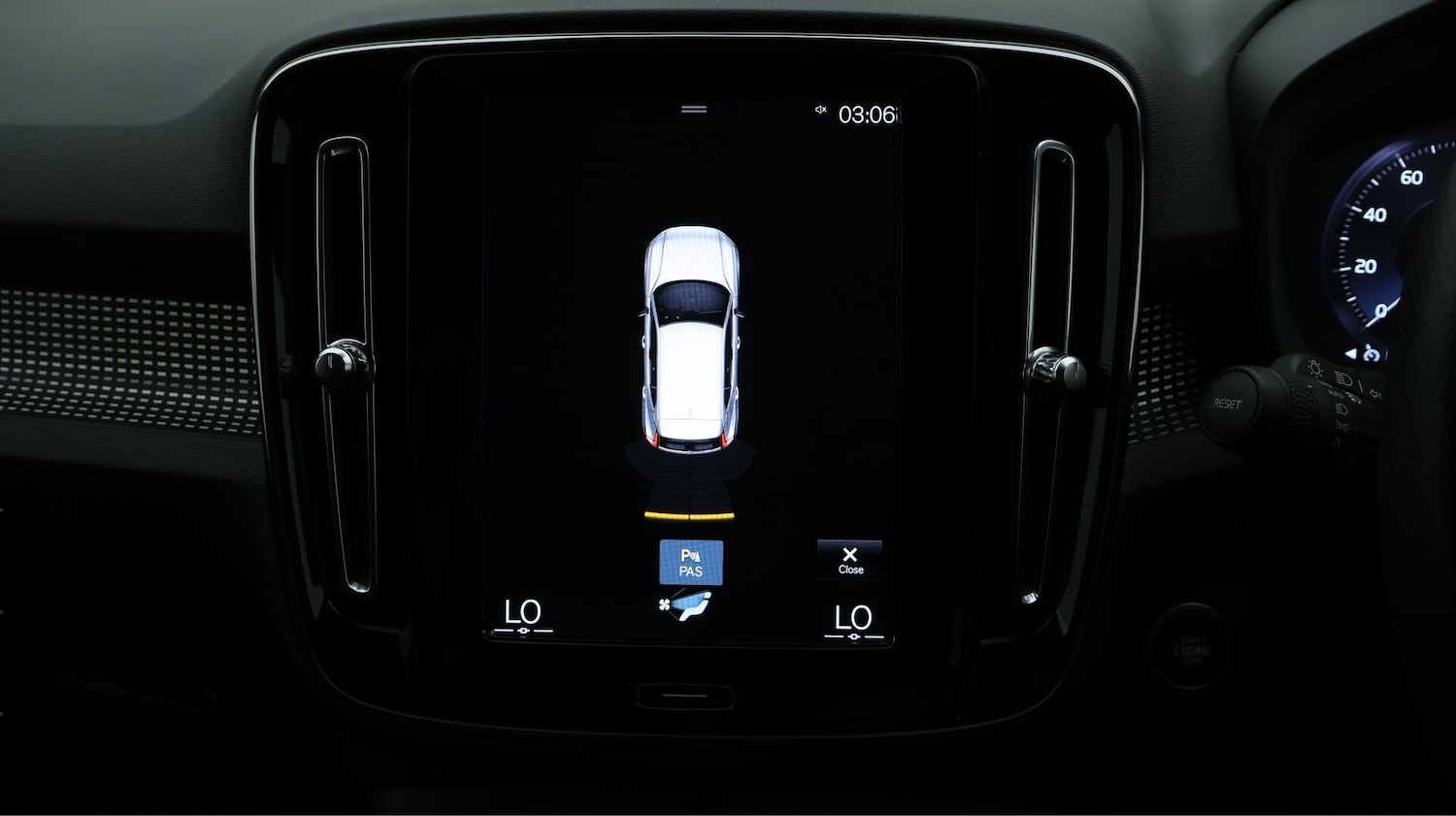 Used Volvo XC40 2020 for sale - 76269597: Photo 27