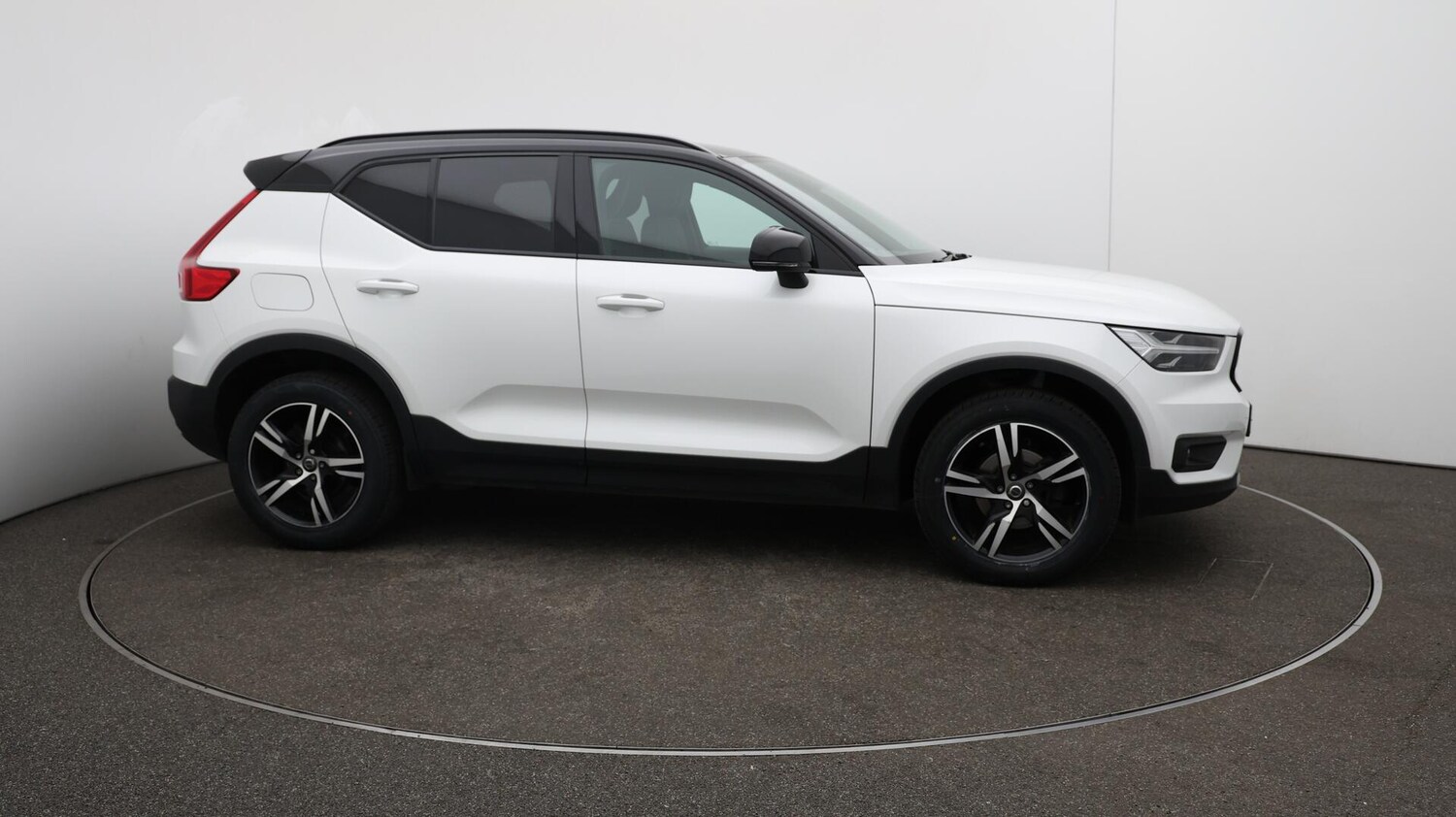 Used Volvo XC40 2020 for sale - 76269597: Photo 49